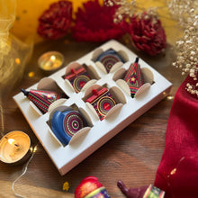 Load image into Gallery viewer, Ladi Anaar - Soy Wax Melts Box (3 assorted Shapes)