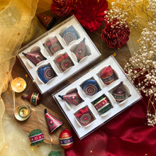 Load image into Gallery viewer, Sutli Bomb Charkhi - Soy Wax Melts Box (3 assorted Shapes)
