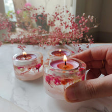 Load image into Gallery viewer, Coral Floral Tea Light Votive Set