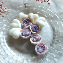 Load image into Gallery viewer, Love Me Tender! - Soy Wax Melts