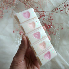 Load image into Gallery viewer, Heart Throb! - Snap Bar Soy wax Melts