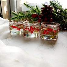 Load image into Gallery viewer, Red Berry Tea Light Votive Set