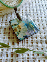 Load image into Gallery viewer, Bonded in Time - Flower & Spice Collection