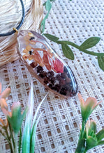 Load image into Gallery viewer, A Lingering Essence  - Flower & Spice Collection