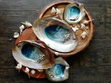 Load image into Gallery viewer, MOP Ocean Trinket Tray (Large)