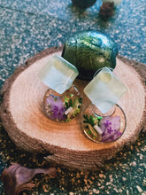 Load image into Gallery viewer, Sweet Mint, Dried Flower Studs -  Spring Fiesta Reloaded