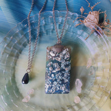 Load image into Gallery viewer, Icicle - Statement Pendant Necklace