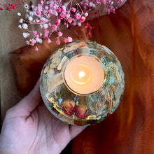 Load image into Gallery viewer, Jade Ball Geode Tea Light Votive