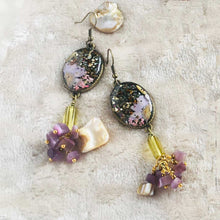Load image into Gallery viewer, Lilac Boquet - Earrings, Vintage Archives Collection