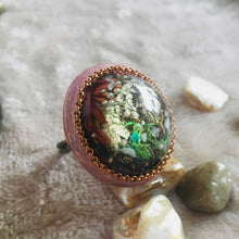 Load image into Gallery viewer, Mauve Mist - Statement Ring, Vintage Archives Collection