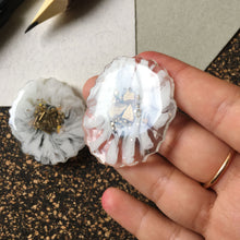 Load image into Gallery viewer, Carnation - Magnet Pin Pair