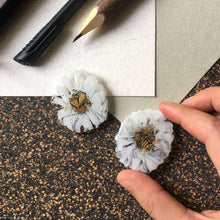 Load image into Gallery viewer, Carnation - Magnet Pin Pair