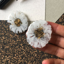 Load image into Gallery viewer, Carnation - Magnet Pin Pair