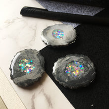 Load image into Gallery viewer, Ore - Magnet Pin Set