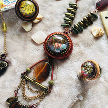 Load image into Gallery viewer, Russet Rondelle - Statement Haar Necklace, Vintage Archives Collection