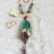 Load image into Gallery viewer, Crystal Belle - Necklace, Vintage Archives Collection