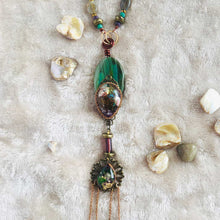 Load image into Gallery viewer, Crystal Belle - Necklace, Vintage Archives Collection