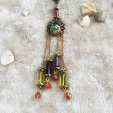 Load image into Gallery viewer, Crystal Belle - Necklace, Vintage Archives Collection