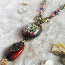 Load image into Gallery viewer, A Coral Tale - Statement Haar Necklace, Vintage Archives Collection