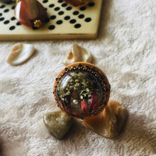 Load image into Gallery viewer, Violet Iris - Ring, Vintage Archives Collection