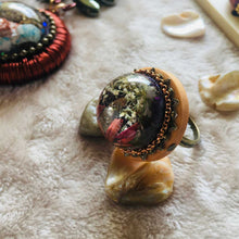 Load image into Gallery viewer, Violet Iris - Ring, Vintage Archives Collection