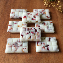 Load image into Gallery viewer, Rose Confetti - EO Wax Tart Melts