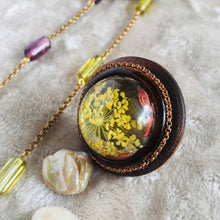 Load image into Gallery viewer, Beaming Gold - Statement Ring, Vintage Archives Collection