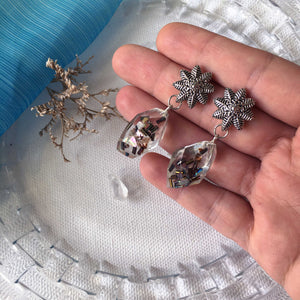 Confetti Crystal - Dainty Earrings