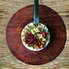 Load image into Gallery viewer, Rose Rondelle- Scented Soy Wax Sachet