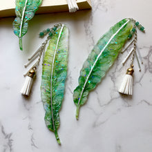 Load image into Gallery viewer, Quill Bookmark (Green)