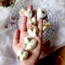 Load image into Gallery viewer, Heart Of Gold! - Soy Wax Heart Melts