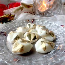 Load image into Gallery viewer, Heart Of Gold! - Soy Wax Heart Melts