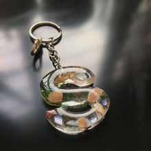 Load image into Gallery viewer, Shells-parkle Letter Charm/Keychain