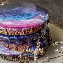 Load image into Gallery viewer, Pfeiffer Set - Bark Edged Wooden Coasters (Set of 4)