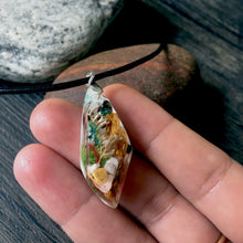 Load image into Gallery viewer, Wild Wanderings 1.0 - Unisex Abstract Pendant (92.5 Sterling Silver)