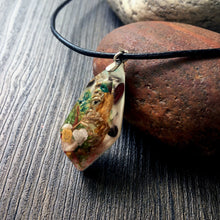 Load image into Gallery viewer, Wild Wanderings 1.0 - Unisex Abstract Pendant (92.5 Sterling Silver)