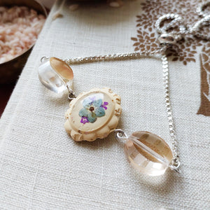 Neela Peela Sa - Sister Rakhi / Bracelet Style