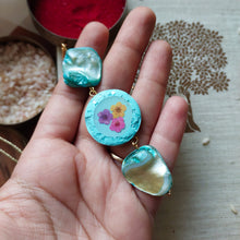Load image into Gallery viewer, Kuch Asmaani Sa - Sister Rakhi / Bracelet Style
