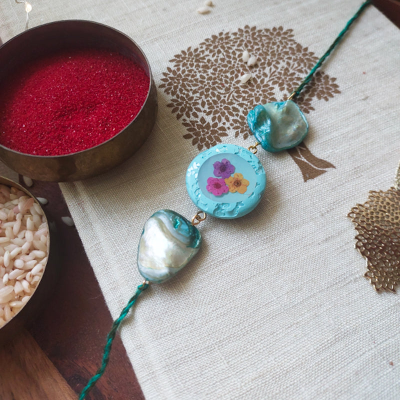 Kuch Asmaani Sa - Bhai Rakhi / Thread Ties
