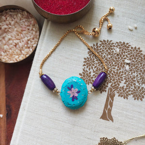 Neela Gulaabi Sa - Sister Rakhi / Bracelet Style