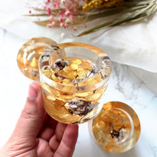 Load image into Gallery viewer, Amber Hydrangea Tea Light Votive Set