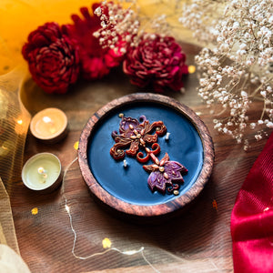 Rangoli - Decorative Scented Soy Candle In Wood Jar