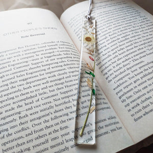 Little White Daisy Bookmark