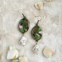 Load image into Gallery viewer, Pearl Drop - Earrings, Vintage Archives Collection