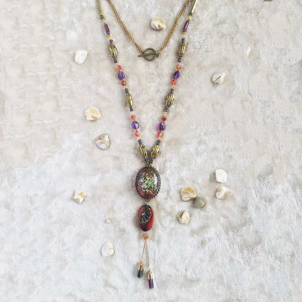 A Coral Tale - Statement Haar Necklace, Vintage Archives Collection